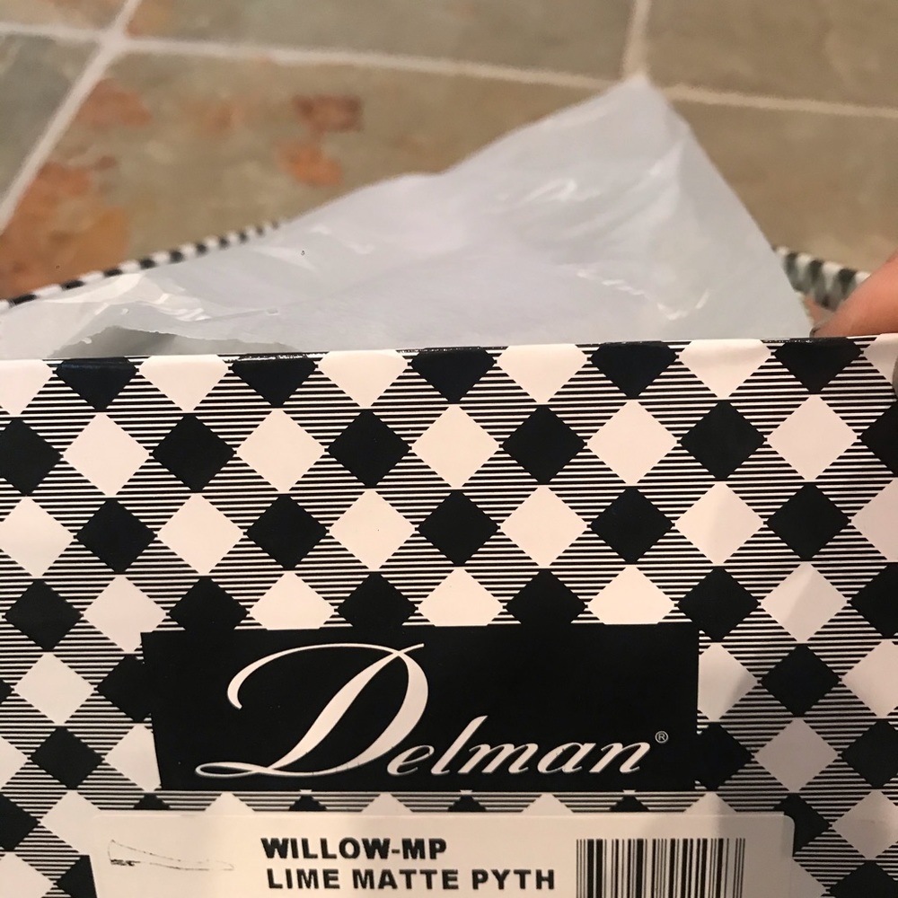 Delman Python Flats, 9, NIB - Picture 5 of 8